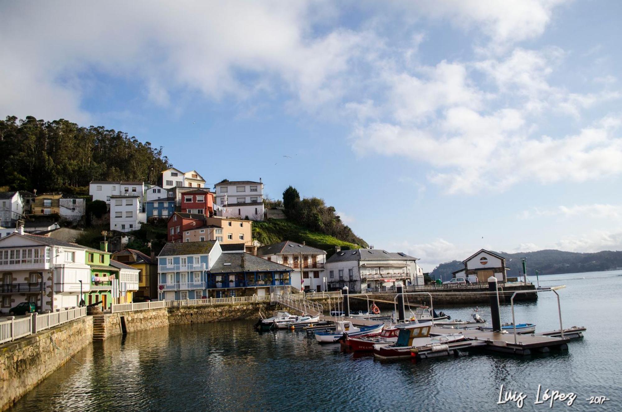 Hostal La Marina Porto do Barqueiro Esterno foto